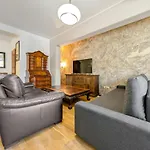 Appartement Rynek Prestige By Bookinghost *