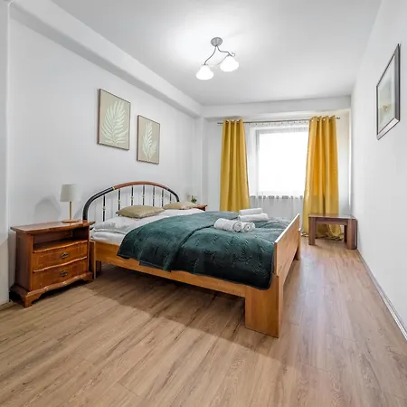 Rynek Prestige By Bookinghost *