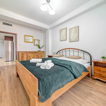 Rynek Prestige By Bookinghost Appartement